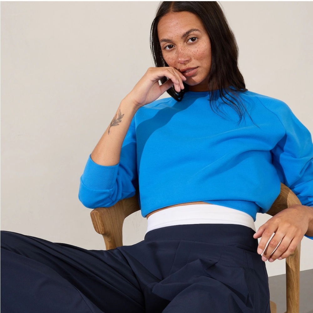 Athleta Easy Fleece Crew Sweatshirt In ULTRAMARINE Blue SZ S